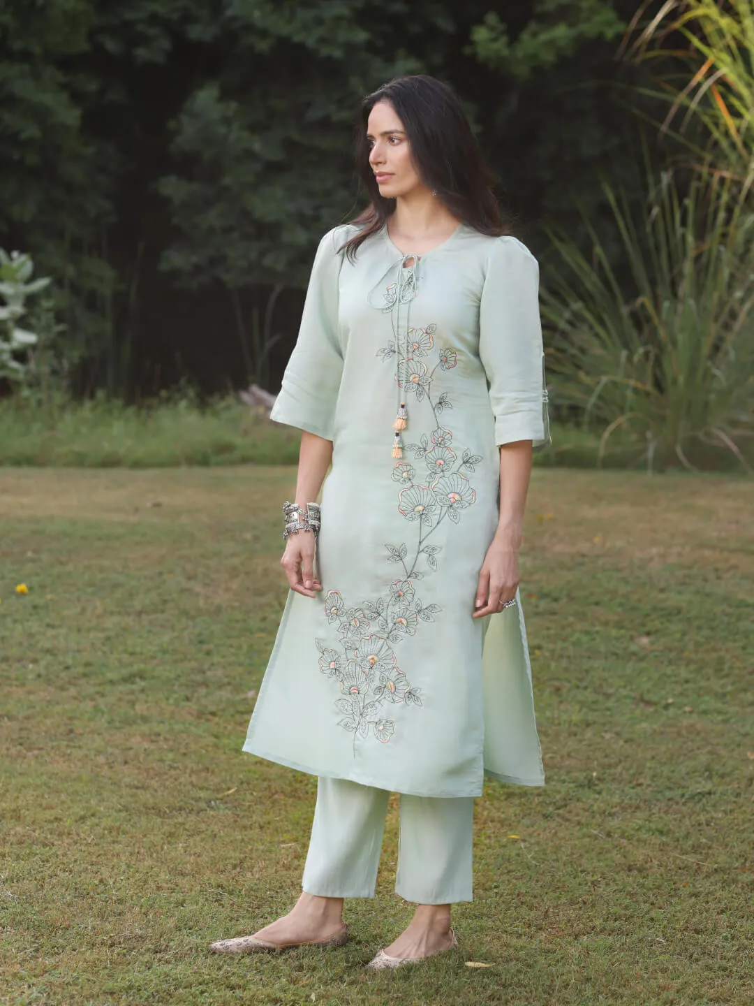 AASMAANI - VISCOSE SILK KURTA SET WITH EMBROIDERY AND BEADS WORK