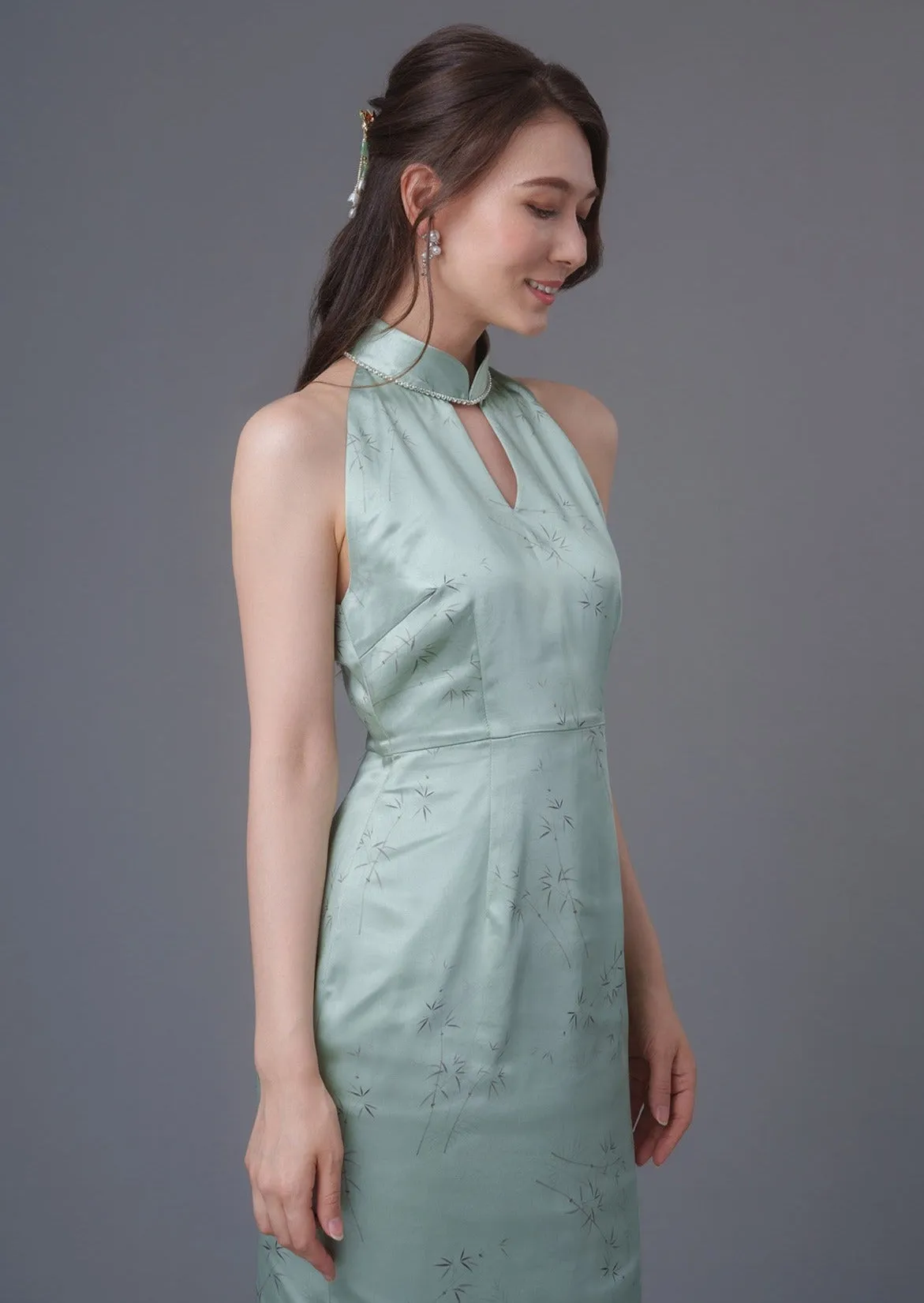 Bamboo Print Halter Qipao (Sage Green)